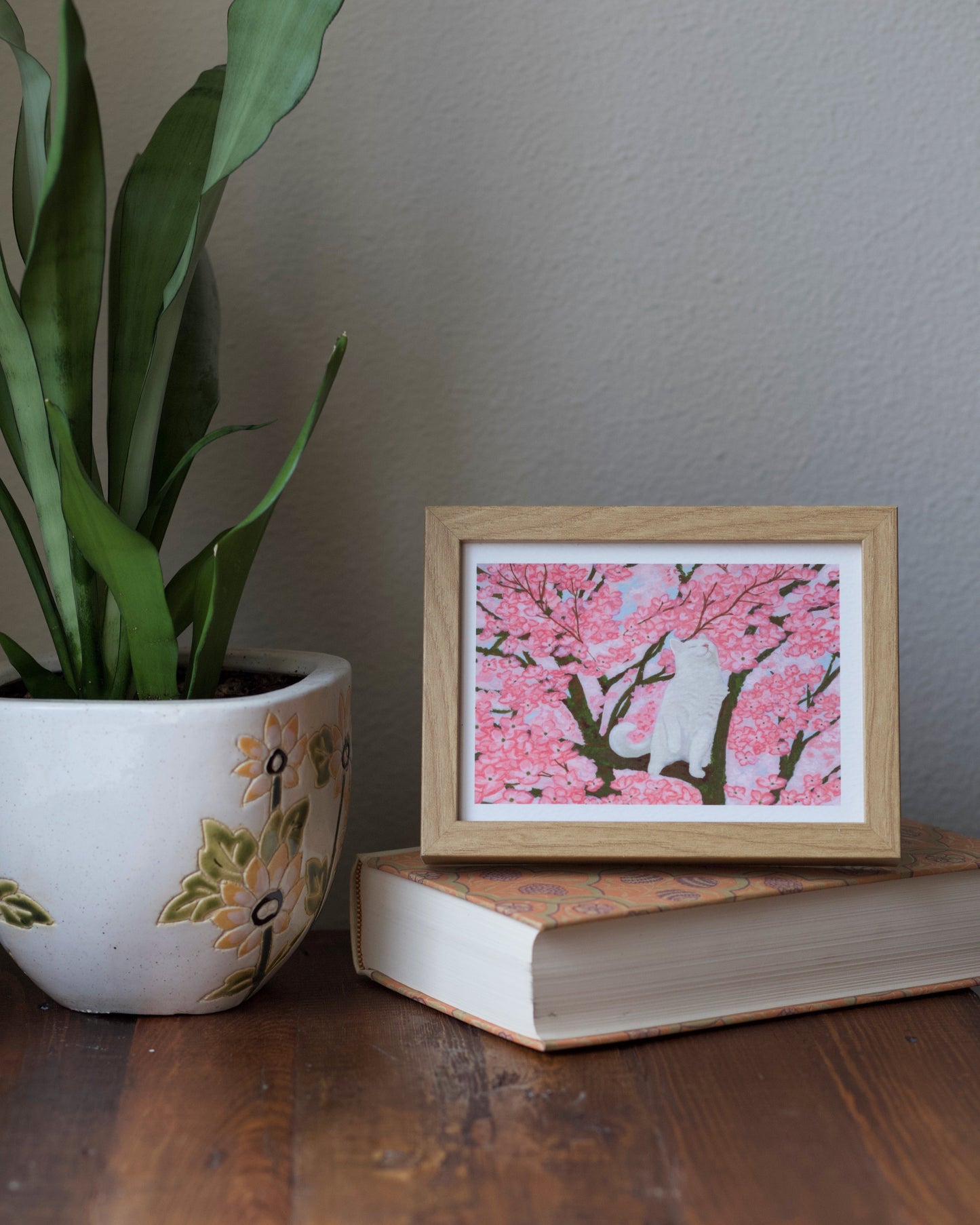 Kitty in the Dogwoods Print 5x7