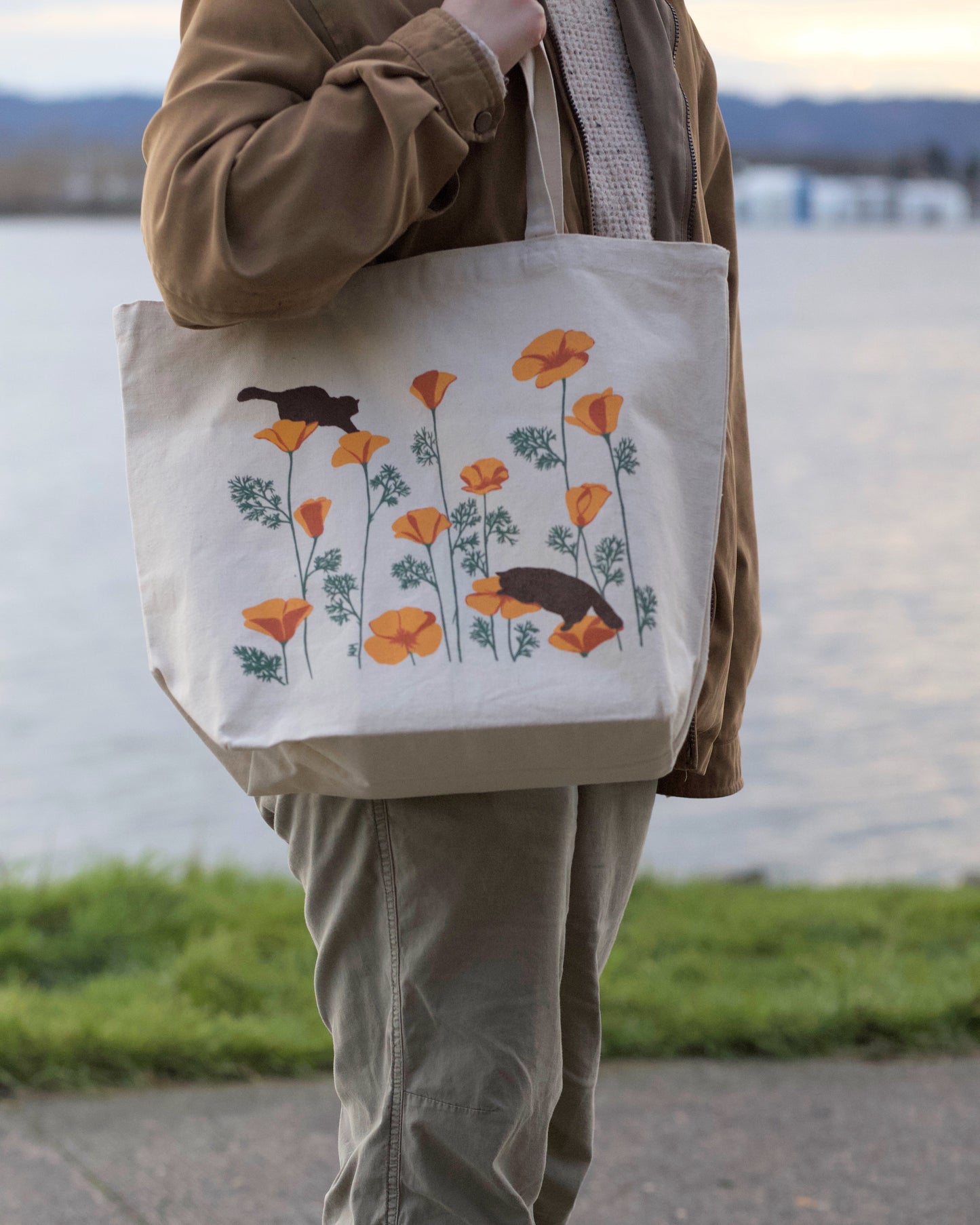 Poppy Kitty Tote